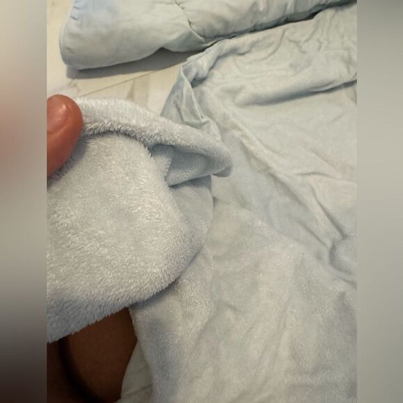 Carousel Designs Blanket #24 - Picture 4 of 6